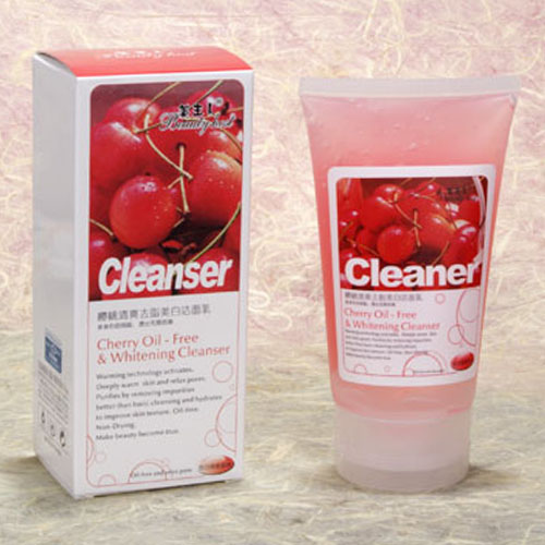 Cherry Whitening Cleanser