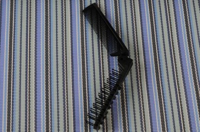 Comb